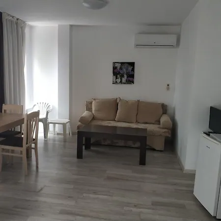 Zoleks Aparthotel